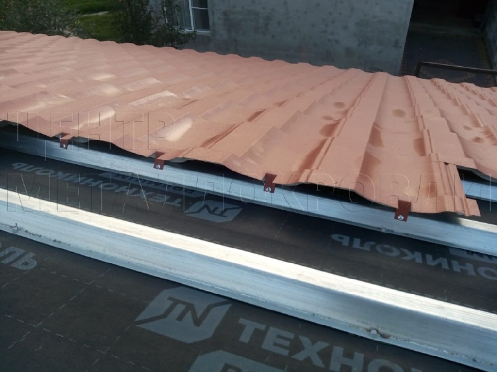 Металлочерепица Геркулес 8004 терракотовый Стальной Бархат от Центра Металлокровли в Краснодаре